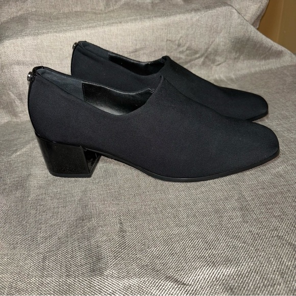 Donald J. Pliner Women's Keesa Mid Heel Pump Stretch Fabric Shoes, Booties 8.5